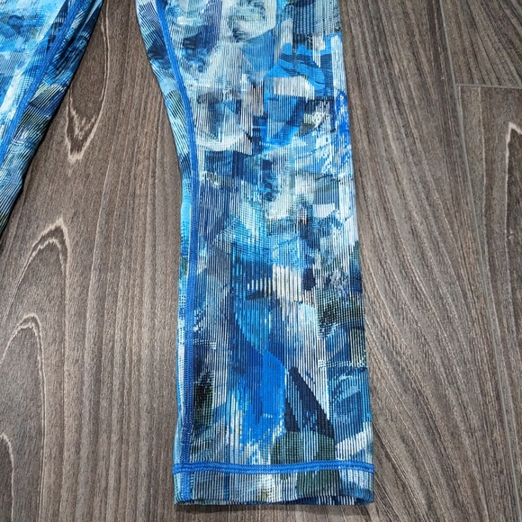 Lululemon Womens Wunder Under Crop Hi Rise 21" Leggings Sun Dazed Blue Size 4 - Picture 3 of 8